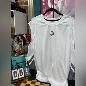 Shaq Activewear Mens XL Grey Short Sleeve Athletic Stretch Logo